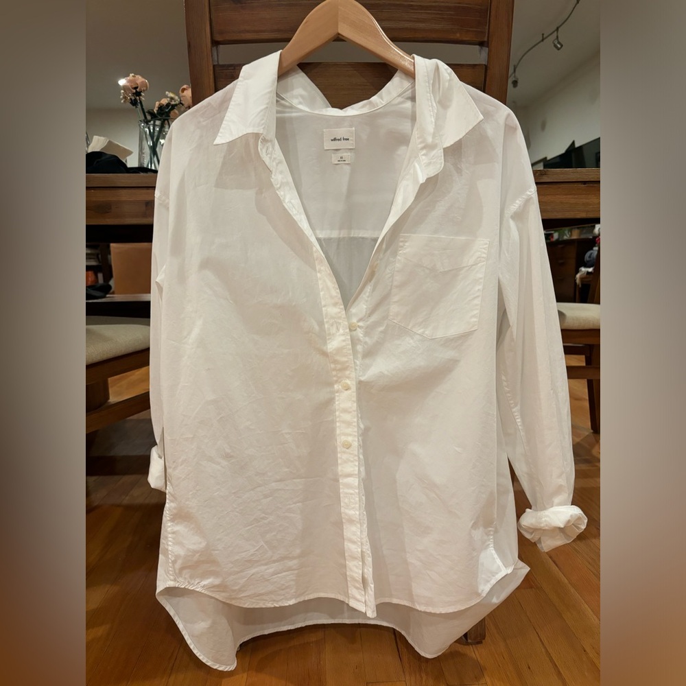 Aritzia Wilfred oversized white button down shirt